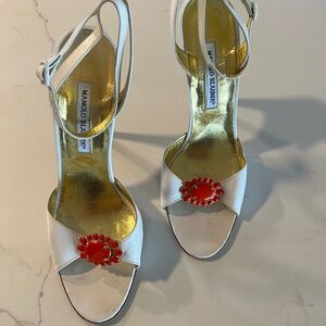 Manolo Blahnik white heel sandals size 41